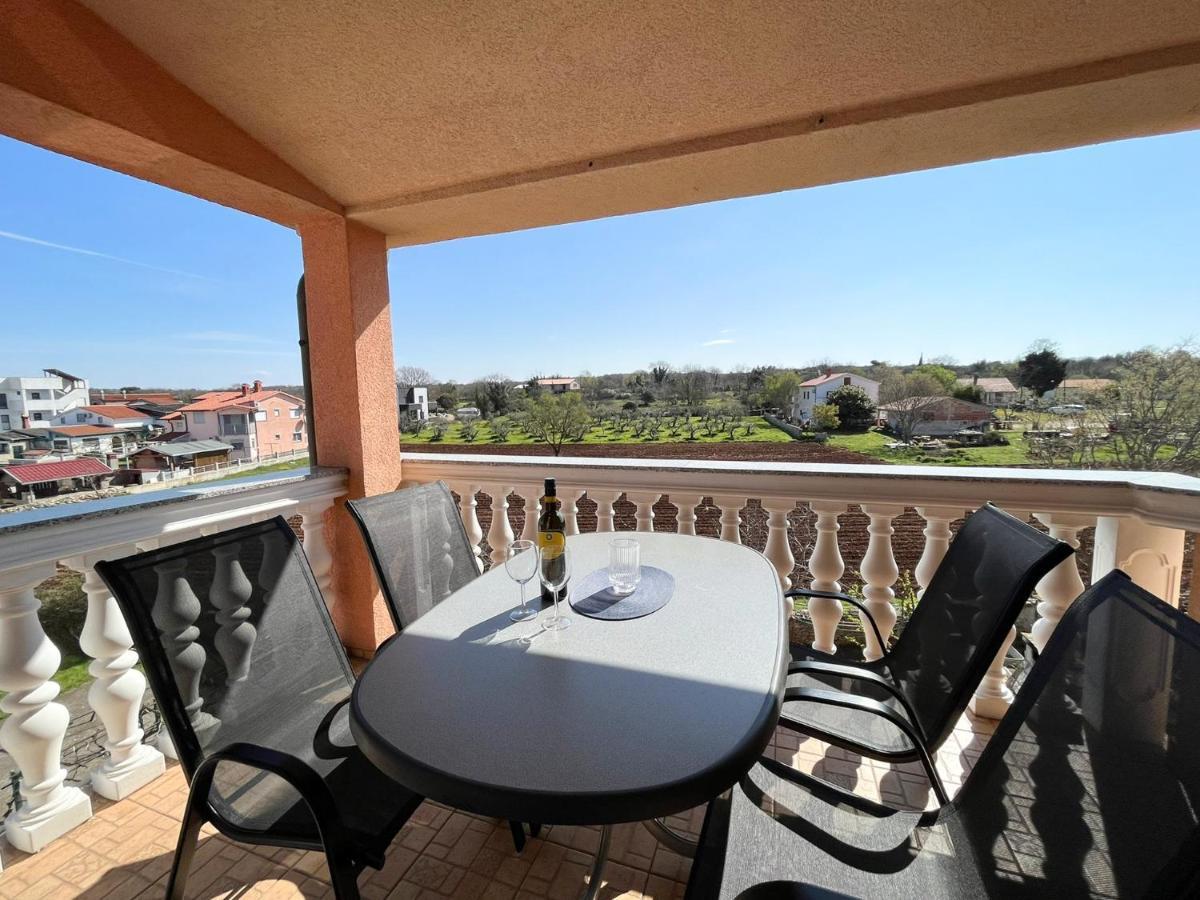 Apartments Dubravka เมดูลิน ภายนอก รูปภาพ