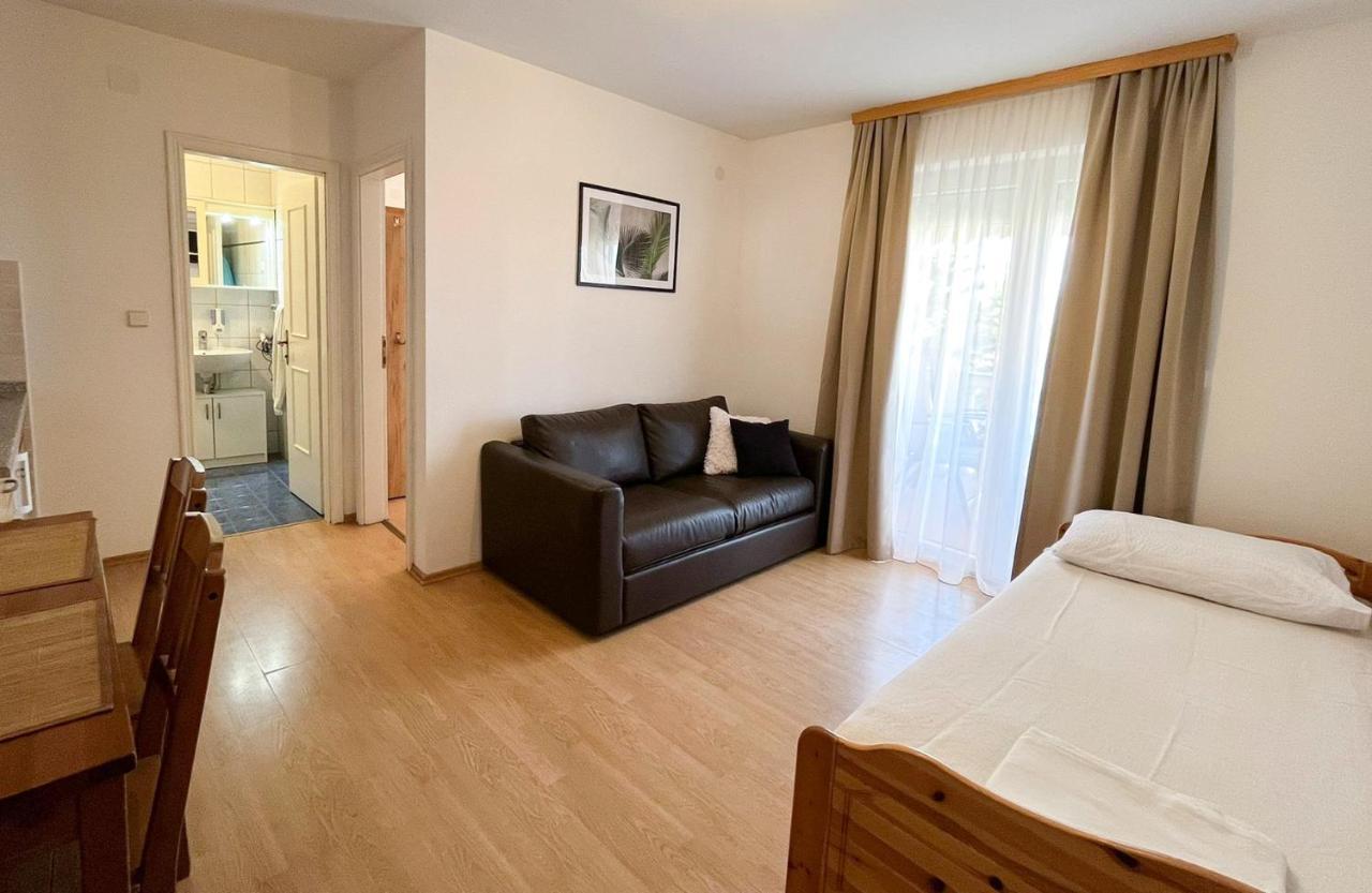 Apartments Dubravka เมดูลิน ภายนอก รูปภาพ