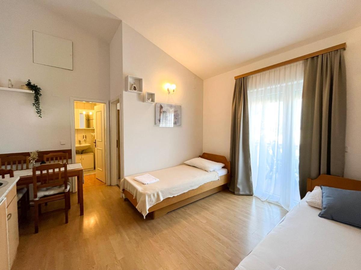 Apartments Dubravka เมดูลิน ภายนอก รูปภาพ