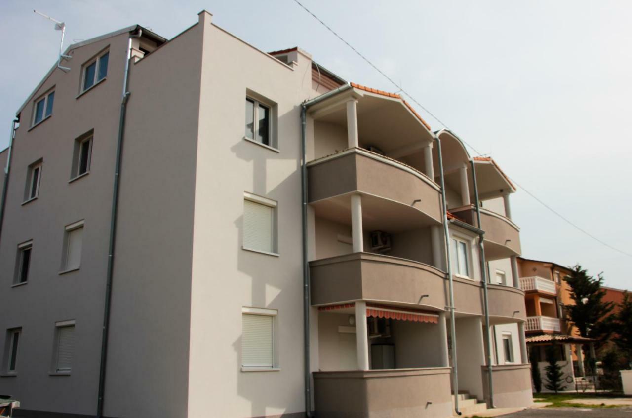 Apartments Dubravka เมดูลิน ภายนอก รูปภาพ