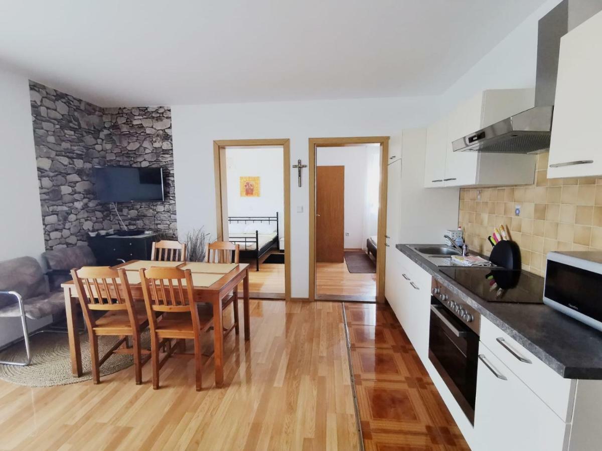 Apartments Dubravka เมดูลิน ภายนอก รูปภาพ